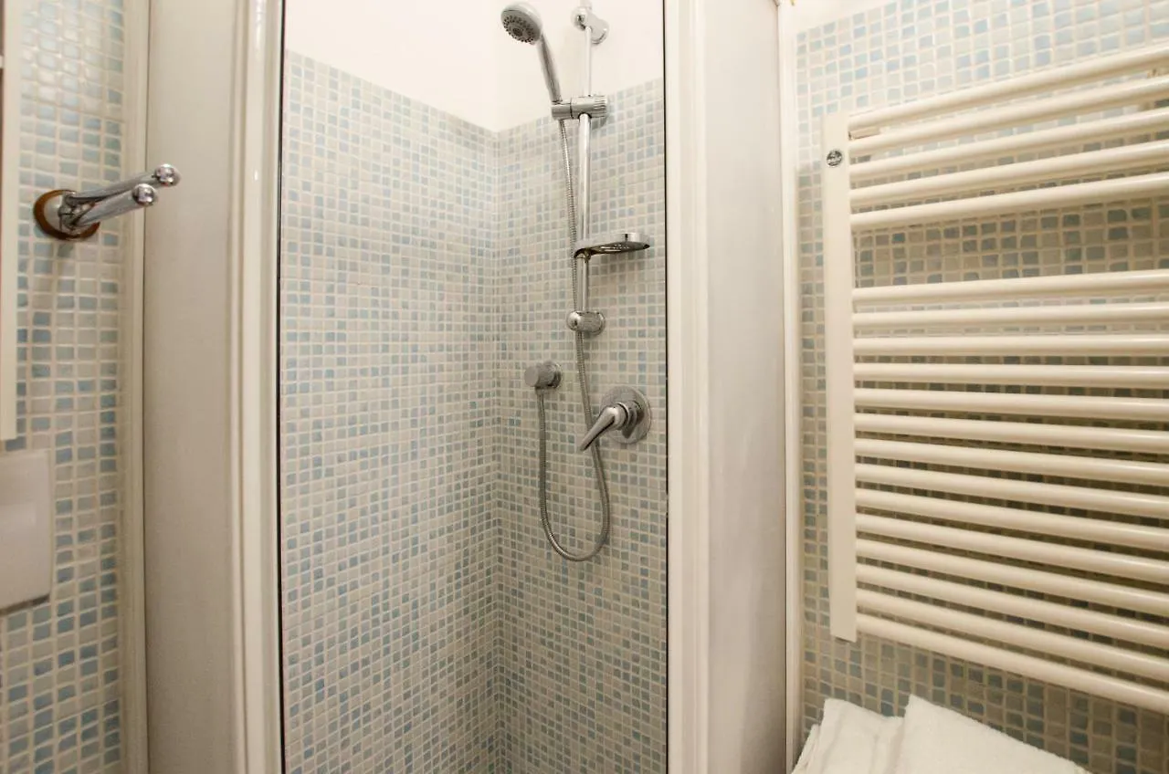 Cozy Central Studio - Porta Romana Apartment Milan 0*,  Italy